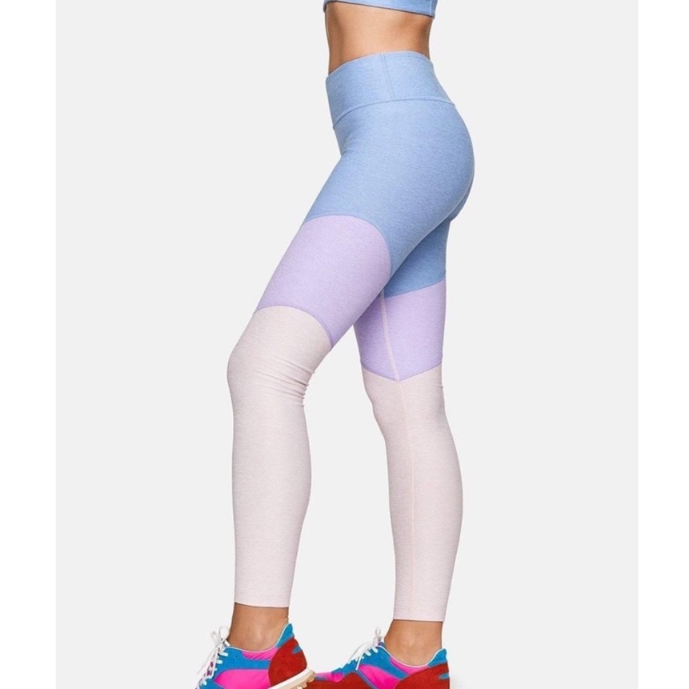 Outdoor Voices tri-color 7/8 Spring leggings in pink/purple/blue. NWOT